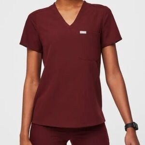 Figs Women's Burgundy Slim Catarina One Pocket V-Neck Scrub Top